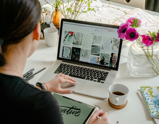 Нова технологія демонструє здатність виконувати обчислення / istockphoto.com