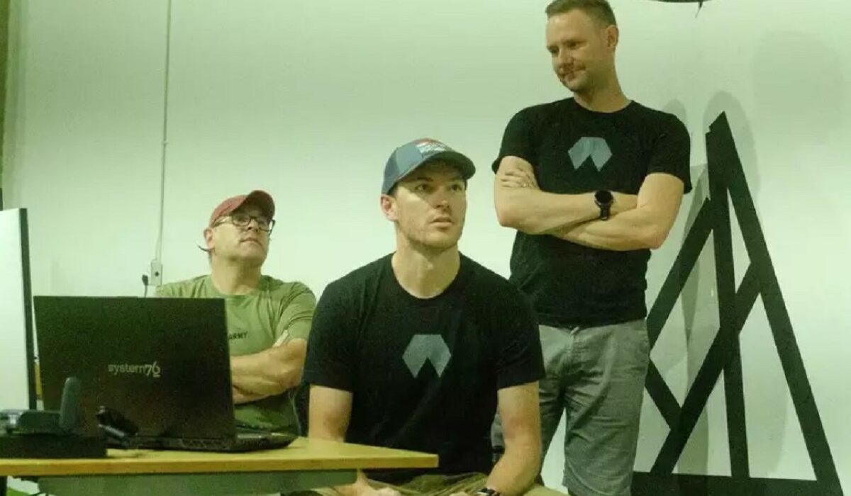 Darkhive було засновано на принципі створення простого, надійного та доступного дрону / darkhive.com