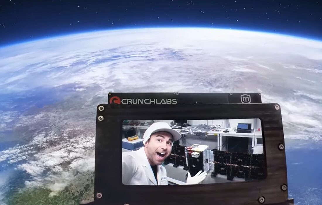 Колишній інженер NASA та популярний ютубер Марк Робер повідомив про запуск унікального супутникового стартапу під назвою SAT GUS