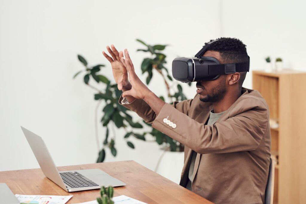 VR-офіс, VR-окуляри