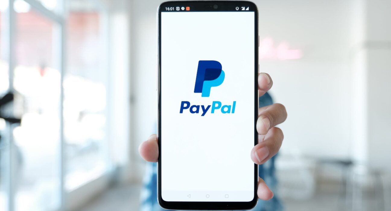 PayPal: від стартапу до лідера