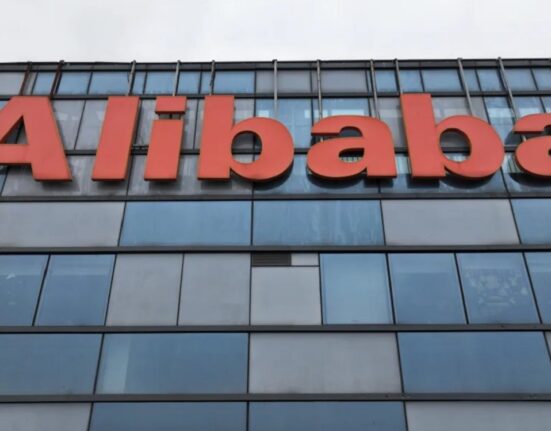 Довіра інвесторів до ініціатив Alibaba щодо штучного інтелекту зросла, частково через зростання DeepSeek