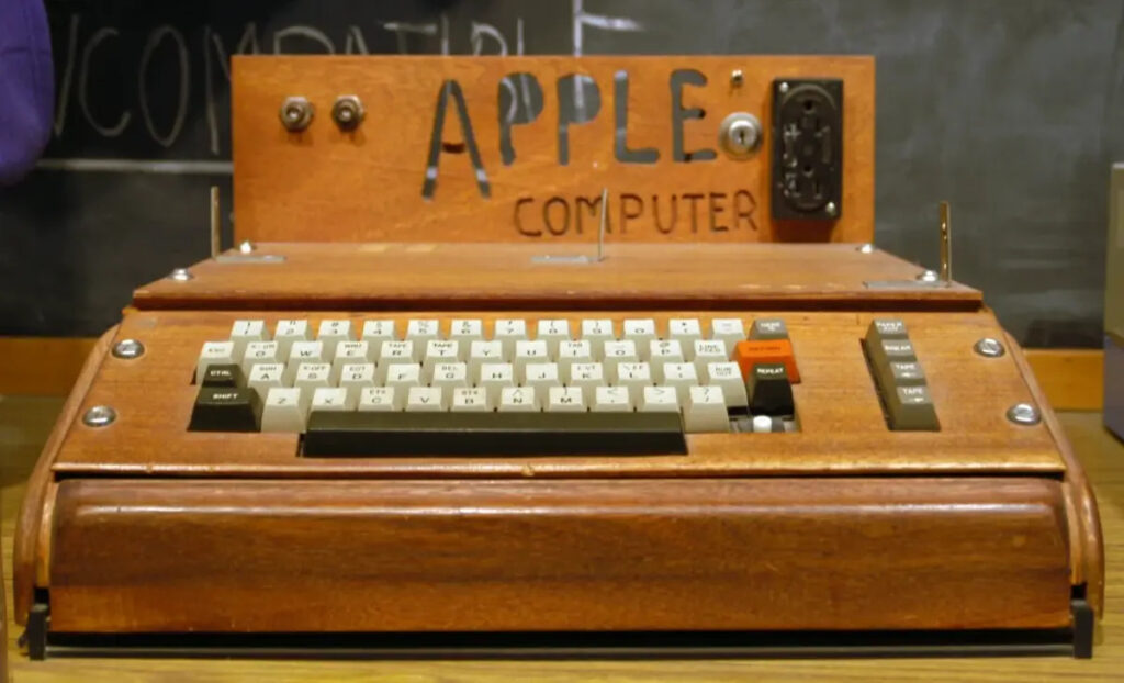 Apple 1, Перший комп’ютер Apple