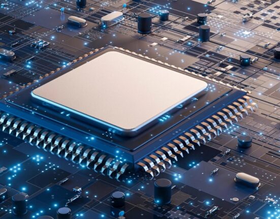 AMD також оцінює технологію Intel 18A, але наразі невідомо, чи компанія надсилала свої тестові чипи