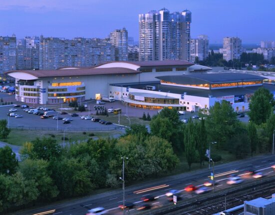 Для чого бізнесмен Максим Кріппа купує Міжнародний виставковий центр?