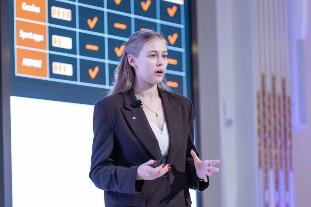 Юлія Ткаченко, Стартапер, OUTEX