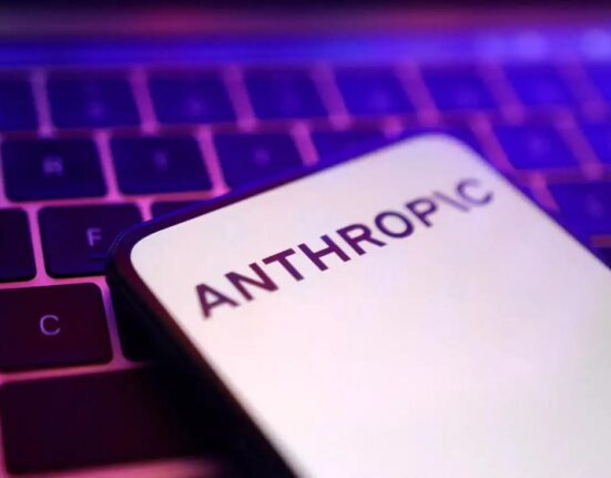 На початку генеративного ШІ Apple опиралася використанню штучного інтелекту