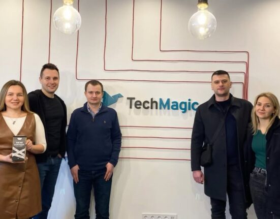 Це вже друге поглинання для TechMagic. У 2022 році компанія придбала київську Dynamo Development