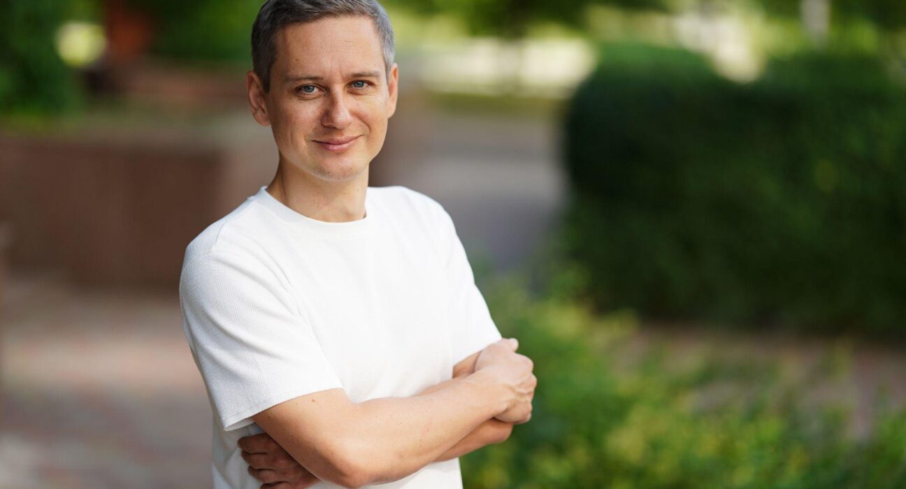 Дмитро Дубровський