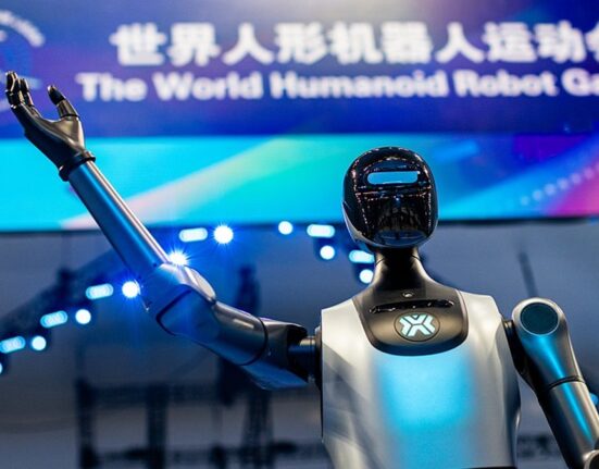 В Іграх, що проходять на льодовому стадіоні, візьмуть участь 280 команд з 16 країн