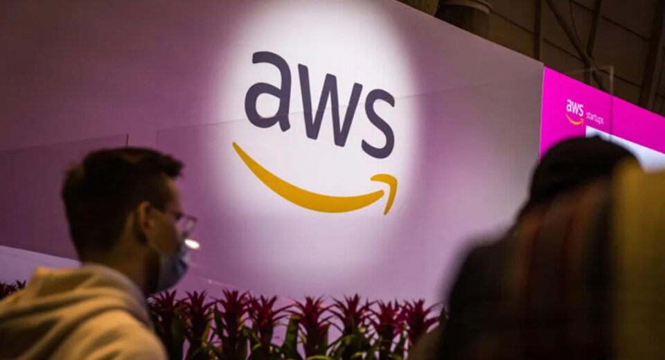 Стартап Recursive Superintelligence укладає угоду з AWS