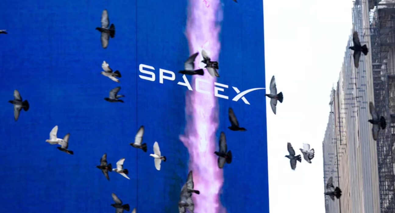 Акції SpaceX зросли після зняття перших обмежень на продаж