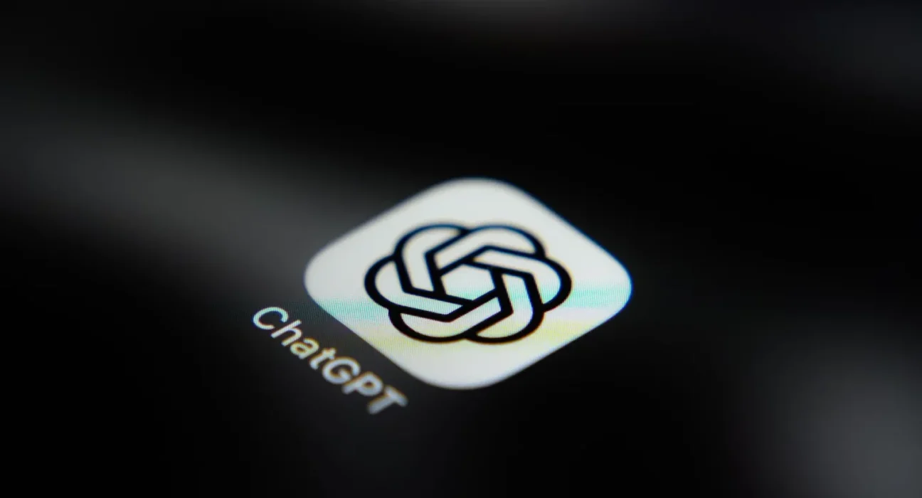 OpenAI призупинила нові підписки Pro